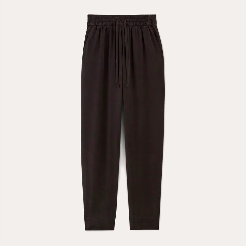Everlane The Tapered Pant in Butterlite - Black